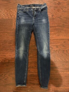Lucky brand skinny jeans